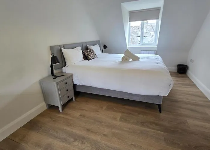 Comfotable Centre Two Bedroom * Galway