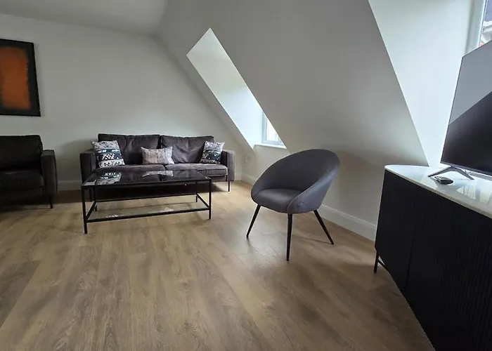 Comfotable Centre Two Bedroom Apartament Galway