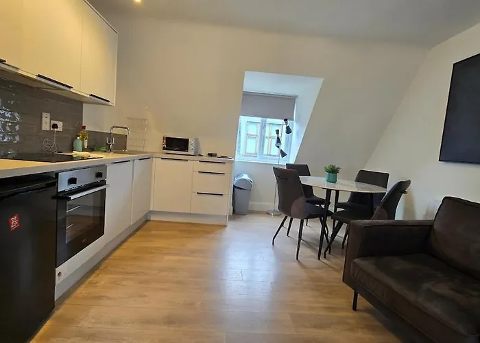 Comfotable Centre Two Bedroom Apartamento Galway